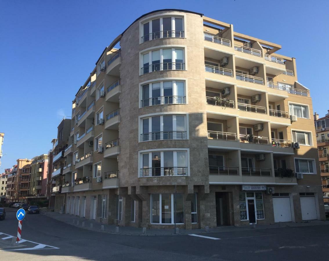 Apartments Dione Pomorie Exterior photo